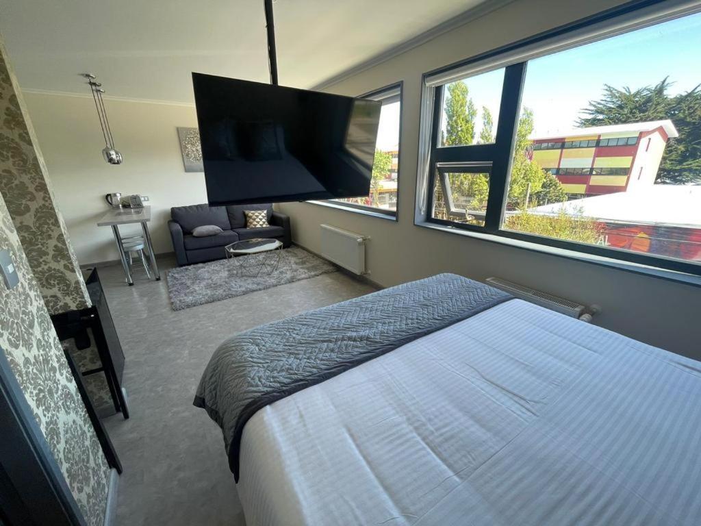 Patagonia Hotel & Apart Suite Пунта Аренас Екстериор снимка